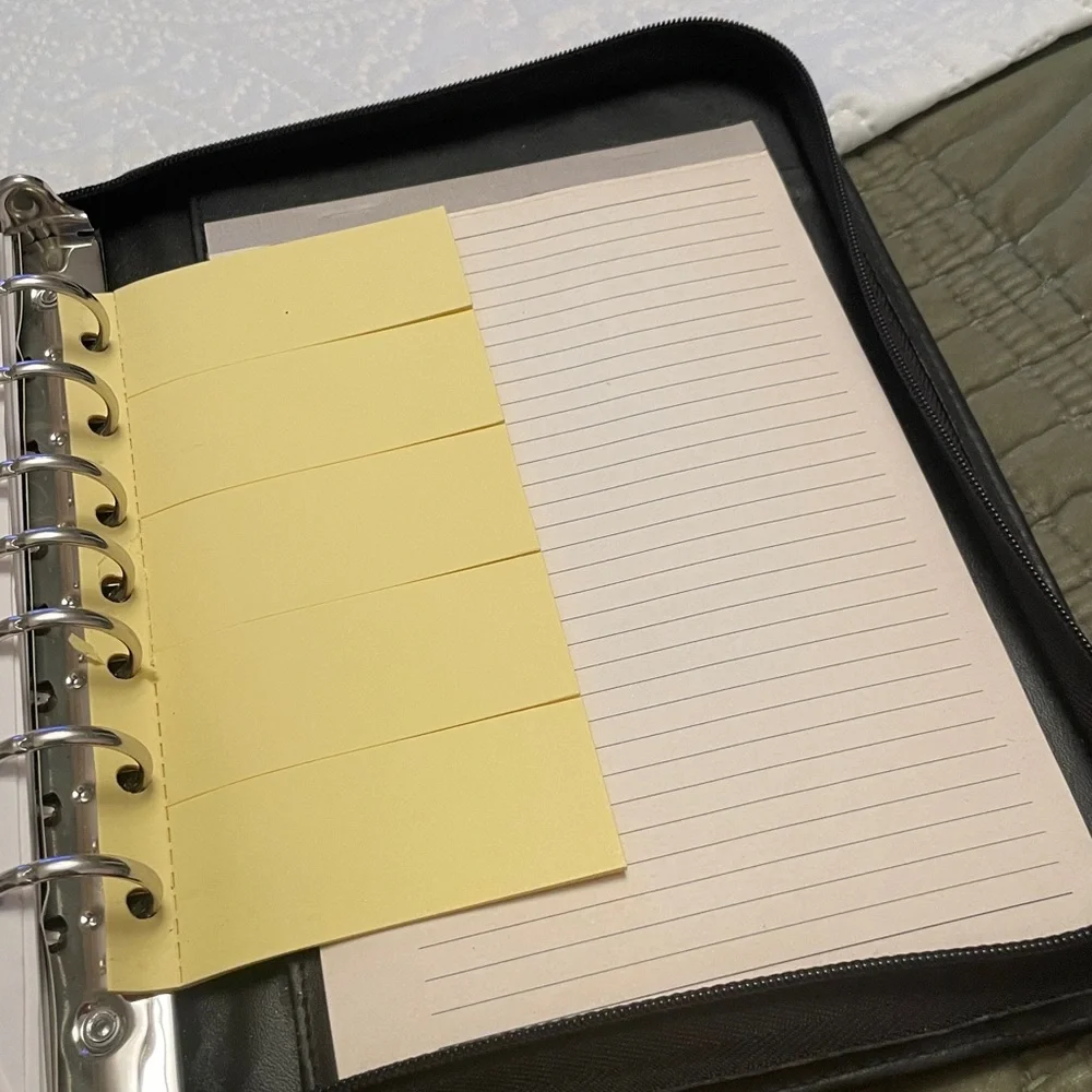 MUNDI Black Zip Planner Business Organizer Agenda Tracker Ring Binder Zip Book